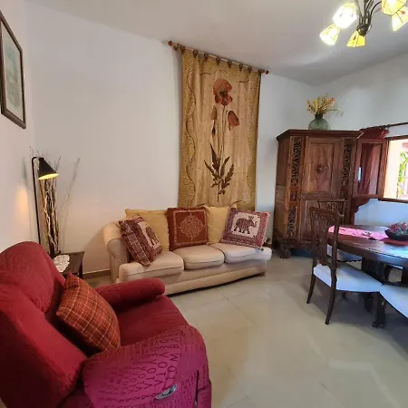 Holiday home Almendro