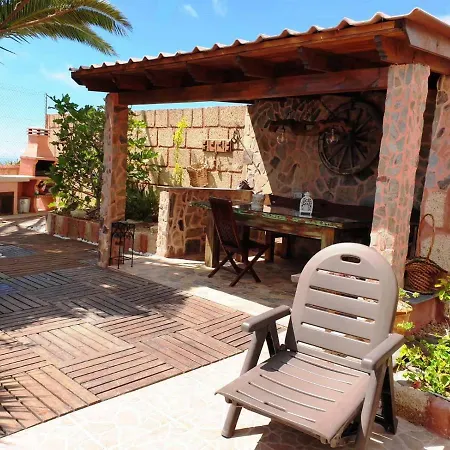 Almendro Holiday home