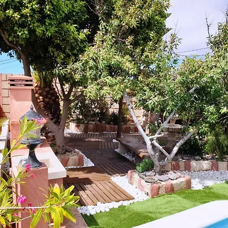 Holiday home Almendro